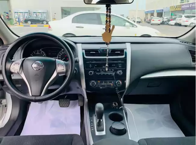 Usado Nissan Altima Venta en Doha #5266 - 1  image 